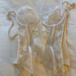 Bloomingdale's Cream Lace Trim Bustier by Nefer , French 🇫🇷 co.